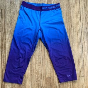 Nike compression leggings